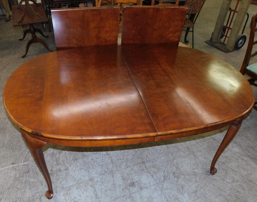Cherry Queen Anne Dining Table with 2 Leaves: Cherry Queen Anne Dining Table with 2 Leaves. 104" L 42" W 29 1/4" H