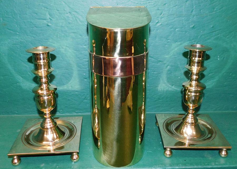 Brass & Copper Candle Box & Pr Brass C/sticks (1 of 3)
