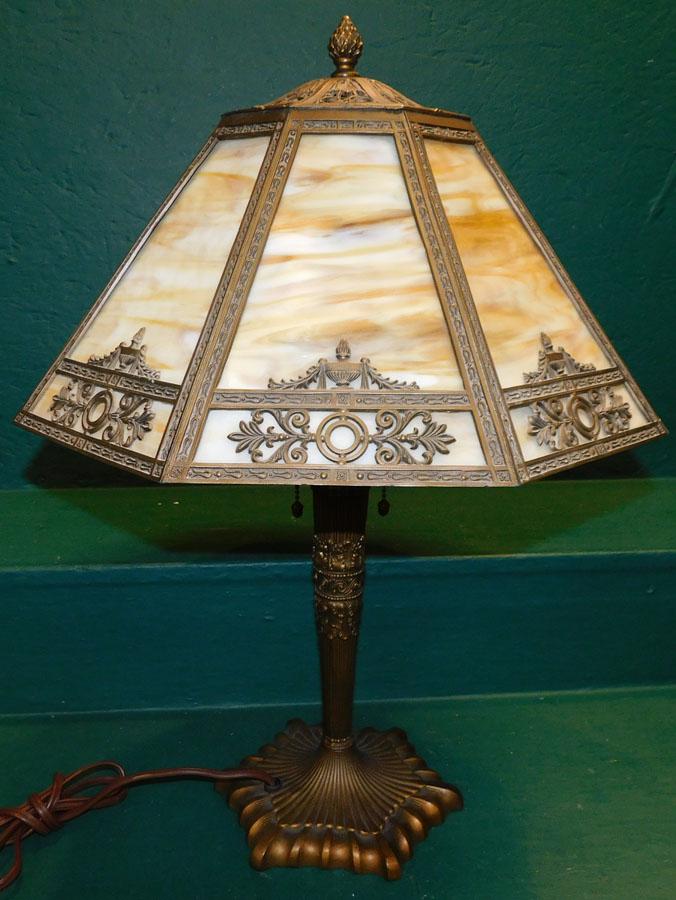 Stain Glass Lamp (1 of 4)