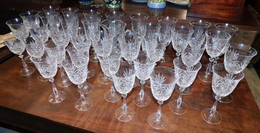 37 Pcs Noritake Stemware & Pattern Gl Pitcher (1 of 3)