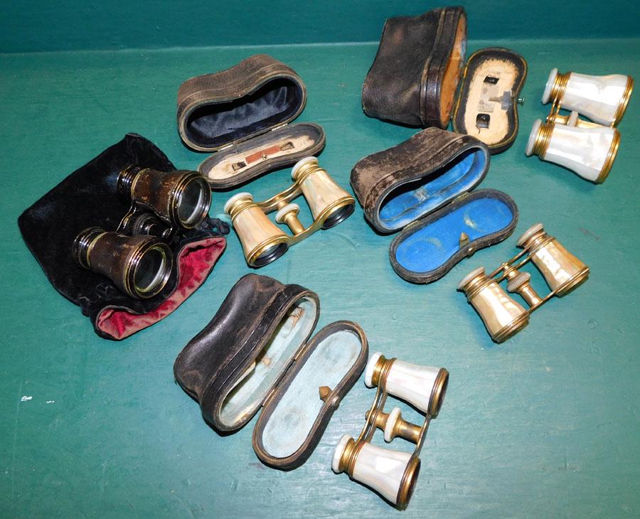 4 MOP Opera Glasses & 1  W/ Cases (1 of 2)