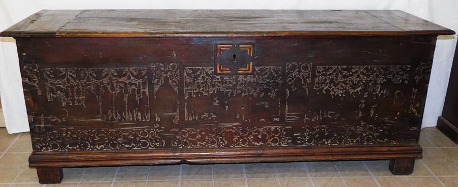 18th C Walnut Carved Blanket Chest (1 of 12)