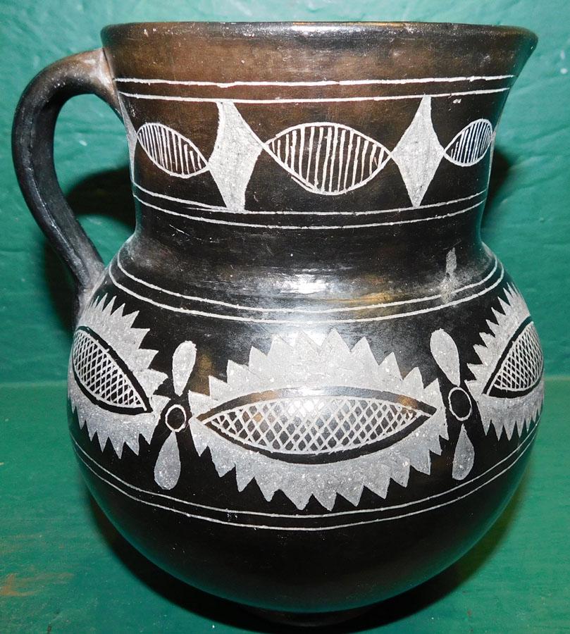 Mexican Pottery Pitcher By Pablo Mateos: Mexican Pottery Pitcher By Pablo Mateos. 7 1/4" H