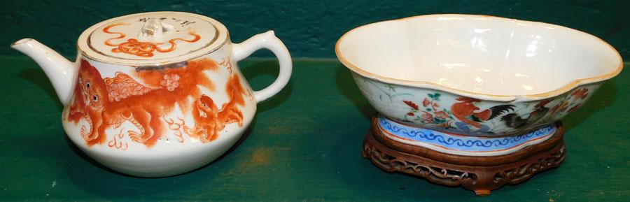 Oriental Bowl & Teapot (Bowl Has Chip) (1 of 7)
