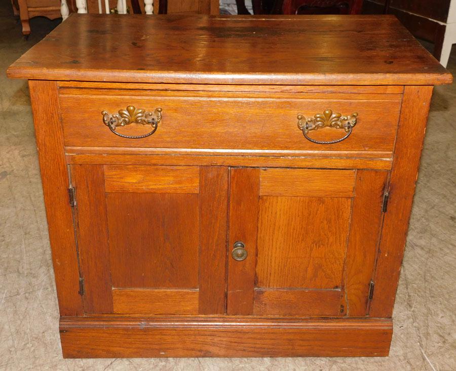 Antique Oak Wash Stand (1 of 3)