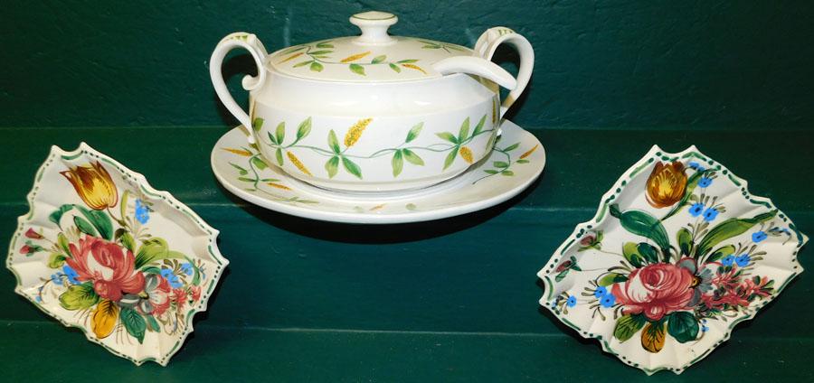 Porcelain Tureen & 2 Handpainted Wall Pockets (1 of 3)