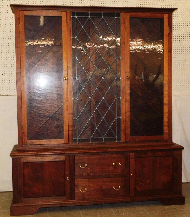Solid Walnut 16 Gun Leaded Glass Door Cabinet: Solid Walnut 16 Gun Leaded Glass Door Cabinet . 63 3/4" W 18 1/2" D 76 1/2" H