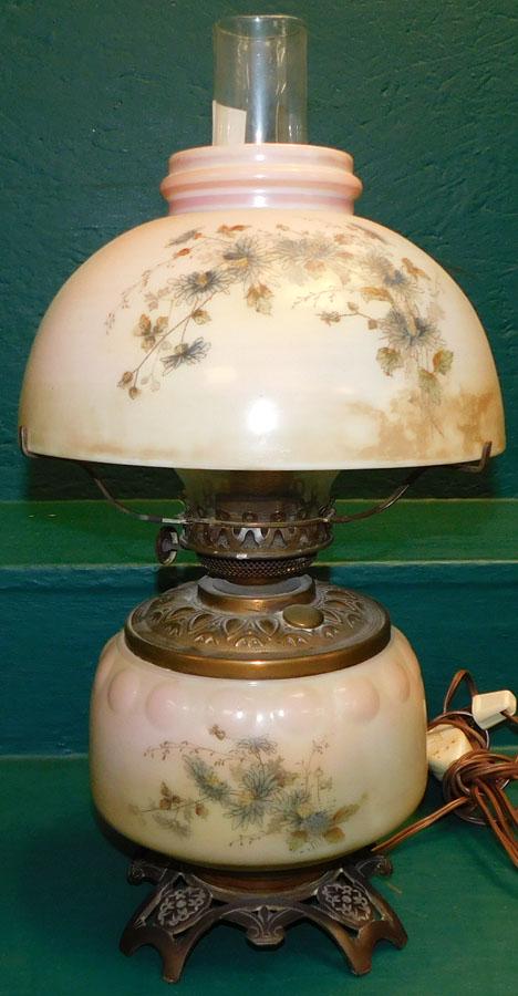 Hand Painted GWTW Lamp (1 of 3)