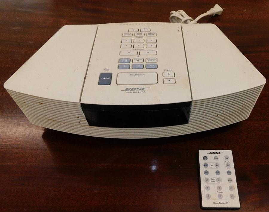 Bose Radio W/Remote (1 of 1)