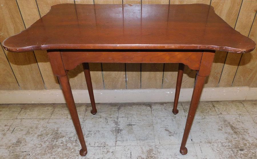 Cherry Shaped Top Queen Anne Table: Cherry Shaped Top Queen Anne Table. 32 1/4" W 21 1/2" D 28" H