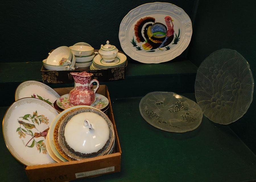 Lot Porcelain Turkey Platter, Masons Pitcher, Covered (1 of 6)