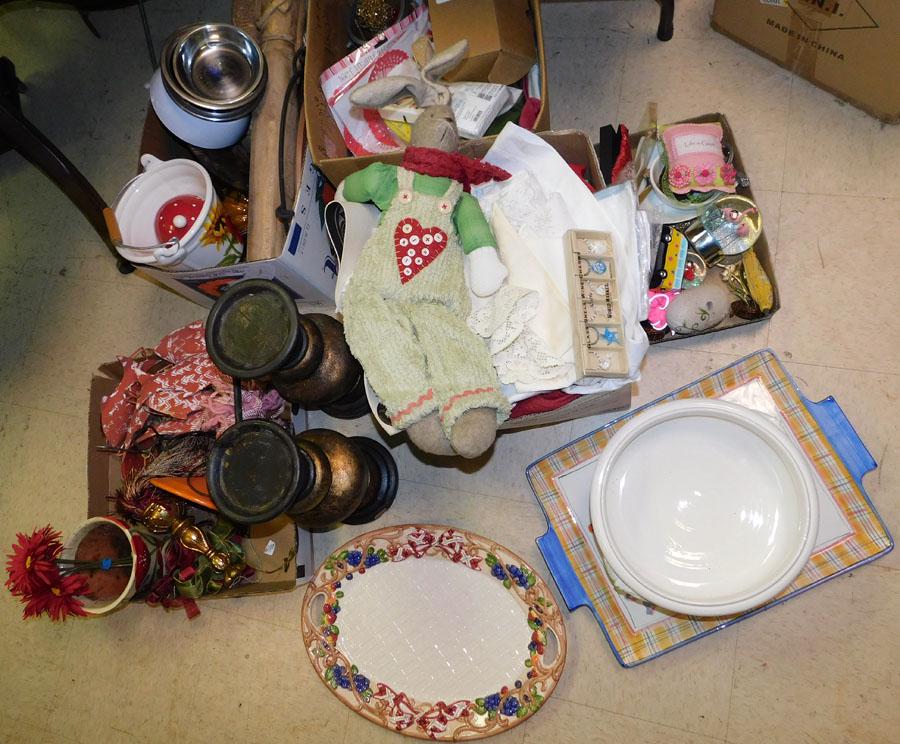 Lot Misc. Housewares (1 of 6)