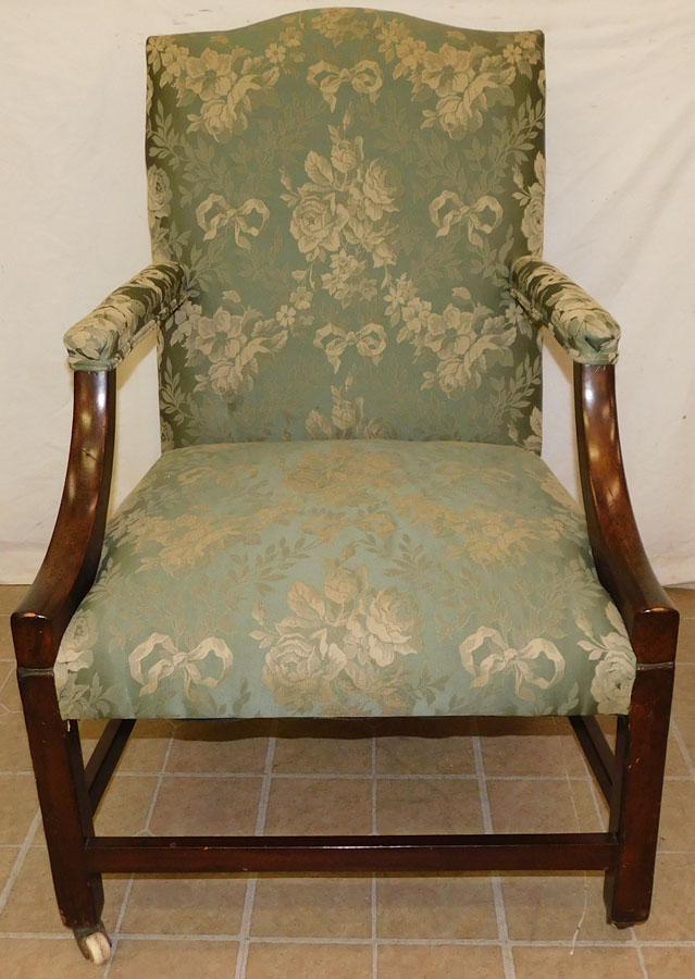 19th C Mahogany Chippendale Library Chair (1 of 4)