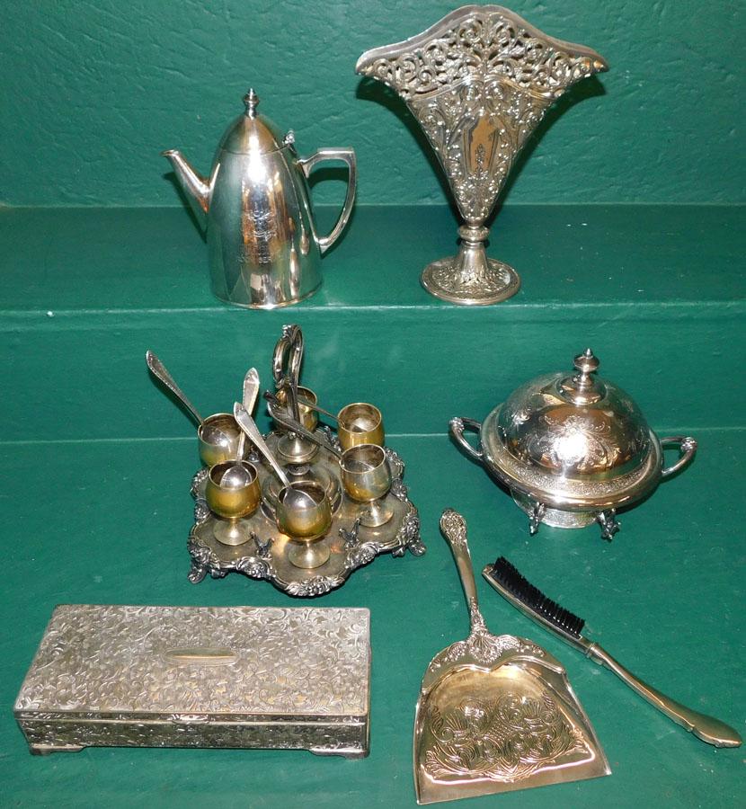 Lot of Silverplate Including Dresser Box, Butter Dish (1 of 7)