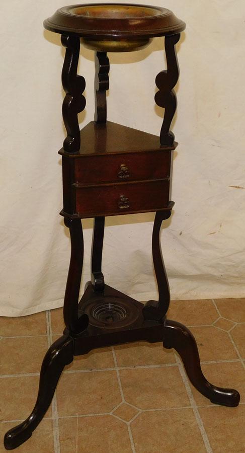 Mahogany Benchmade Wig Stand (1 of 4)