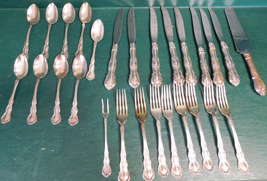 27 Pieces of Wallace "Old Atlanta" Sterling Flatware, (1 of 6)