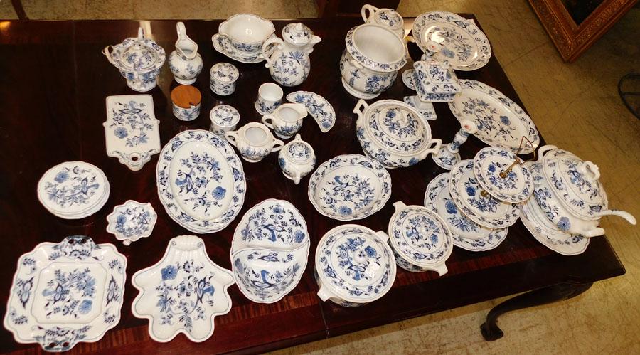 34 Serving Pieces of Blue Danube (1 of 6)