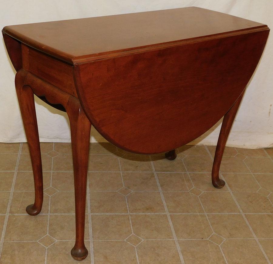 19th C. Cherry Queen Anne Dropleaf Table (1 of 4)