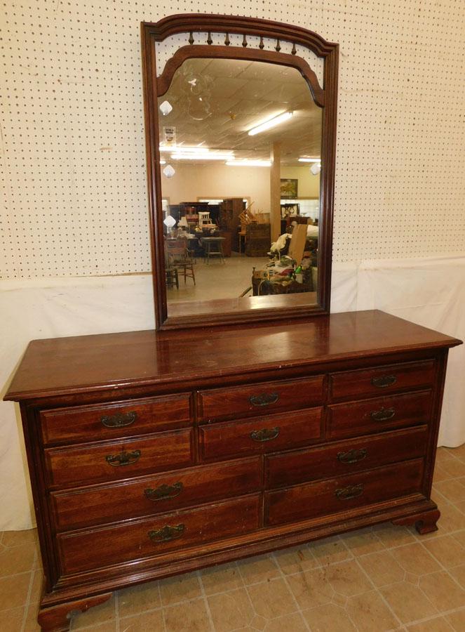 Cherry 10 Drawer Chest By Thomasville (1 of 3)