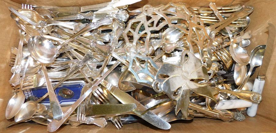Lot of Silverplate Flatware (1 of 4)