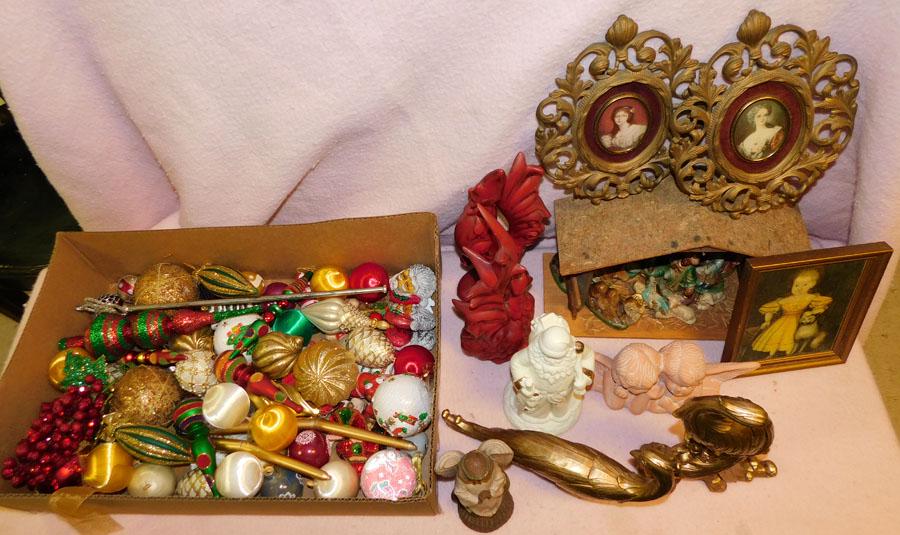 Lot of Figurines,Prints, Nativity Scene, Christmas (1 of 3)