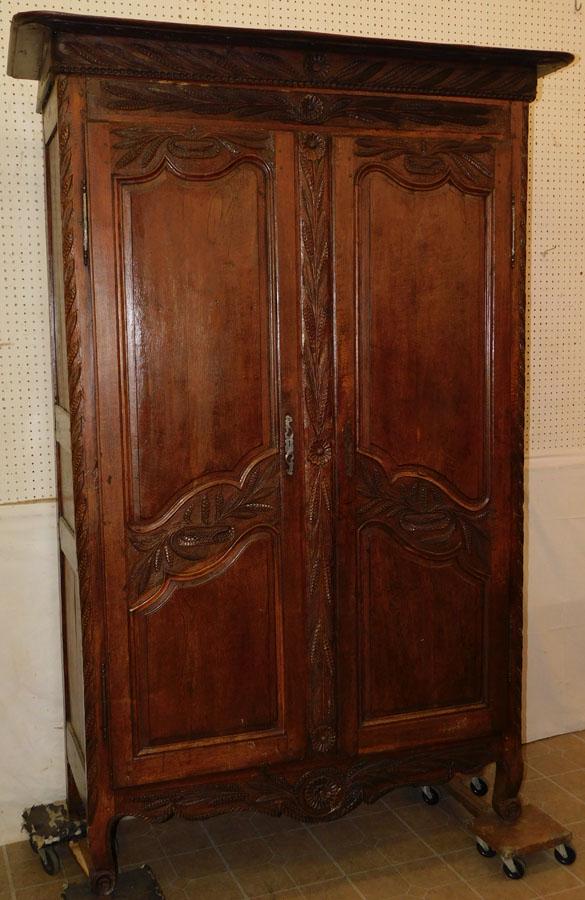 18th C Rice Carved Oak Provincial Wardrobe (1 of 14)