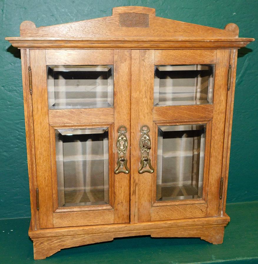 Antique Oak Beveled Glass Hanging Cabinet (1 of 3)