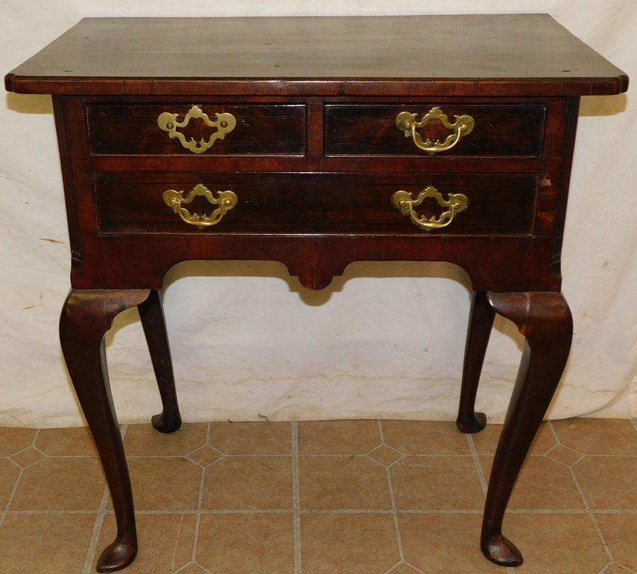 18th C Mahogany Queen Anne Lowboy (1 of 6)