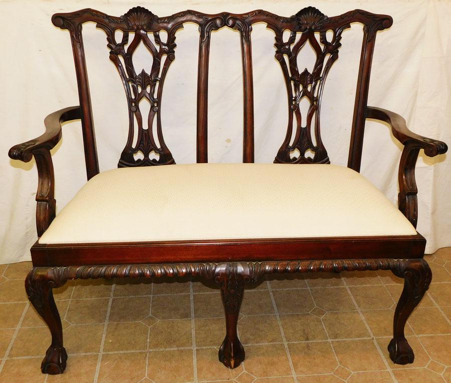 Mahogany Carved Chippendale Style Bench (1 of 6)