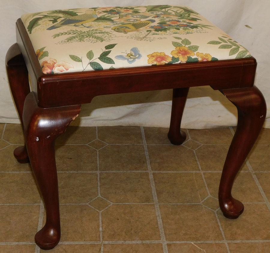 Cherry Queen Anne Bench By Henkel Harris (1 of 4)