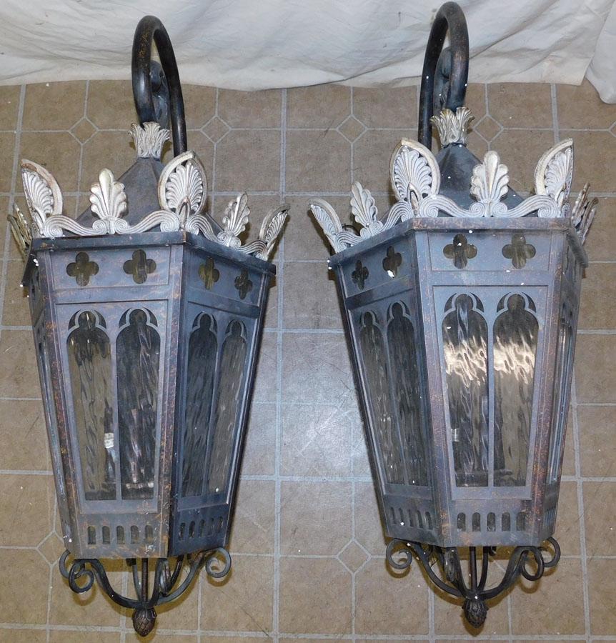 Pr Lrg Distressed Bronze Outdoor Entry Wall Sconces (1 of 3)