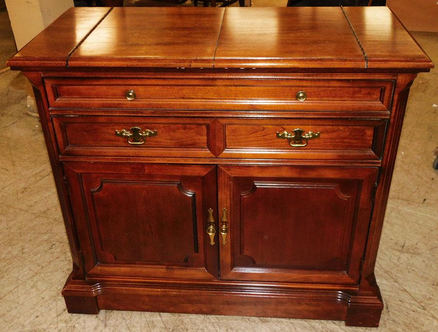 Cherry Server Fold Over Top By Bassett Furn. Co. (1 of 7)