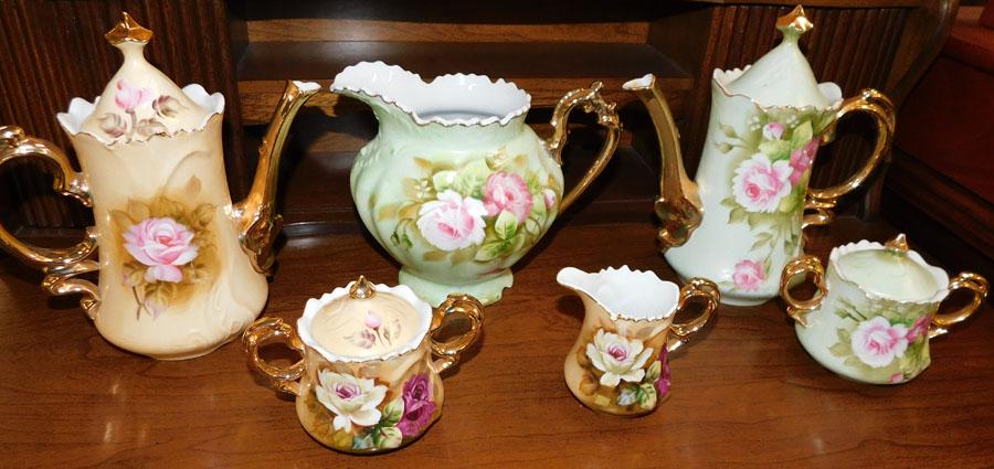 Lefton HP Porc Tea Pots Cream Sugar Pitcher (1 of 5)