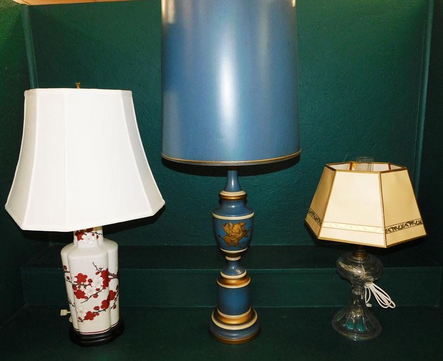 Porcelain Lamp, Paint Decorated Lamp, Glass Oil Lamp (1 of 4)