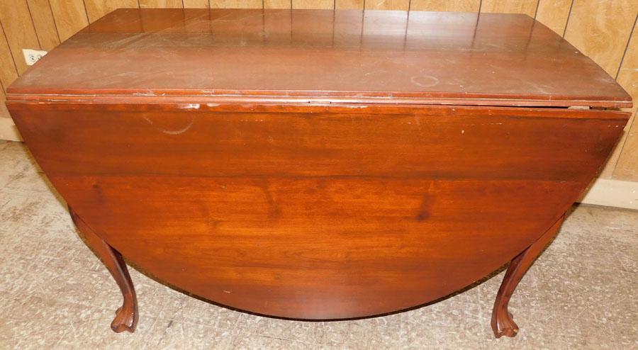 19th C Cherry Drop Leaf Dining Table (1 of 4)