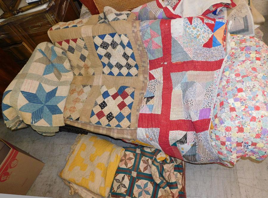 Lot 6 Antique Handmade Quilts (1 of 4)