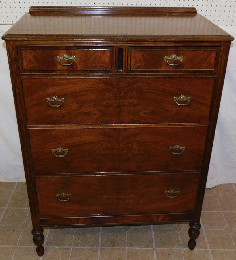 Walnut 2/3 Drawer Chest (1 of 5)