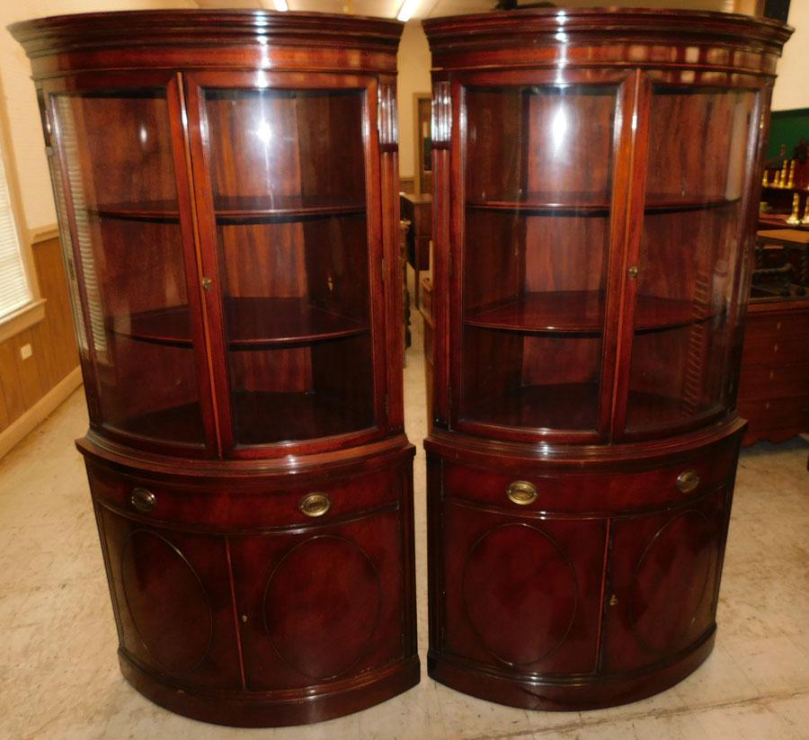 Pair Mahogany Bowfront Corner Cabinets by Drexel (1 of 8)