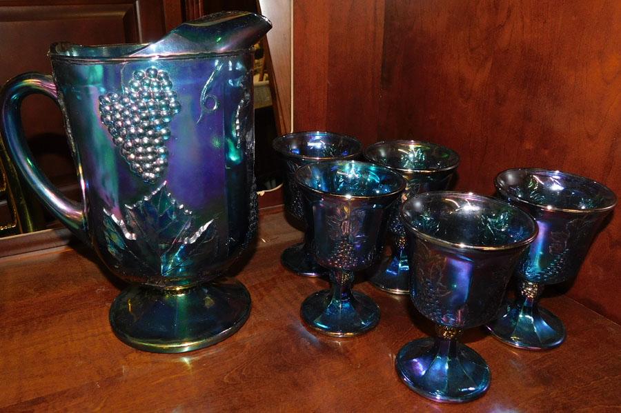 6 Piece Carnival Glass Lemonade Set (1 of 2)