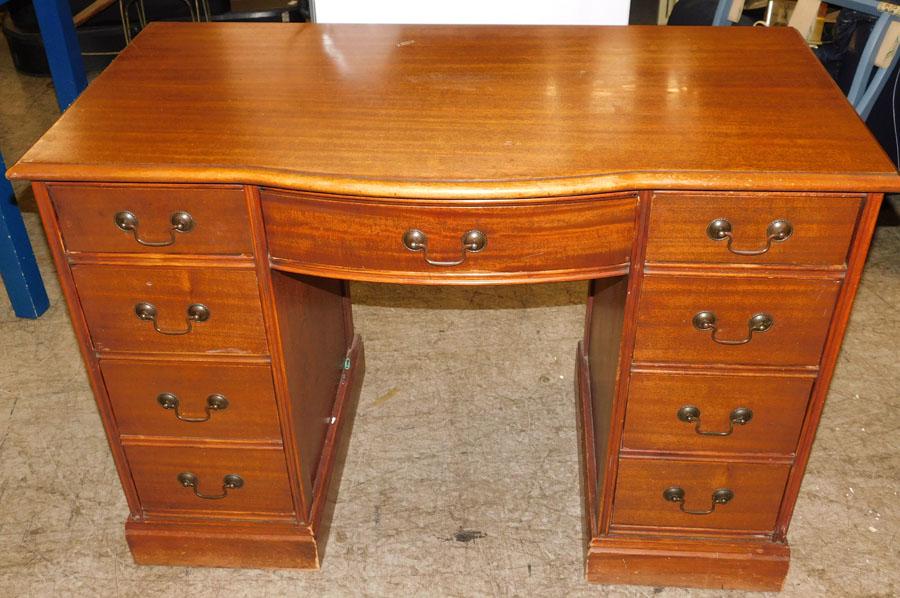 Mahogany Kneehole Desk by Harmony House (1 of 4)