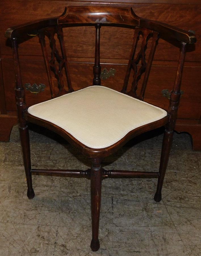 Antique Mahogany Inlaid Corner Chair: Antique Mahogany Inlaid Corner Chair. 28 3/4" H