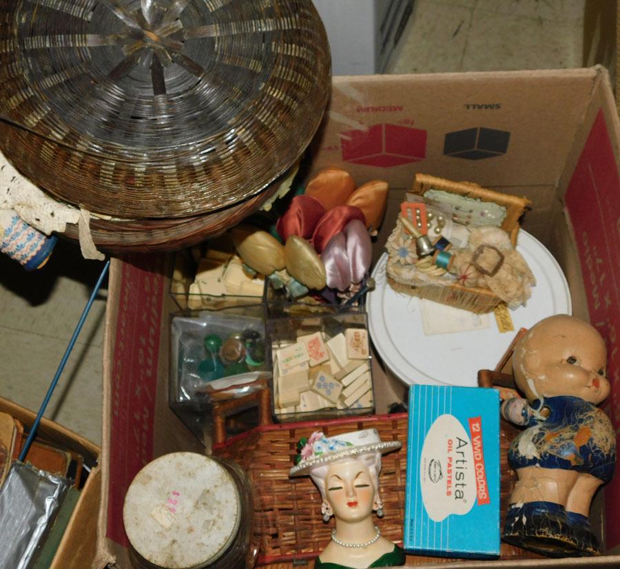 Lot of Sewing Baskets & Vintage Items: Lot of Sewing Baskets & Vintage Items .