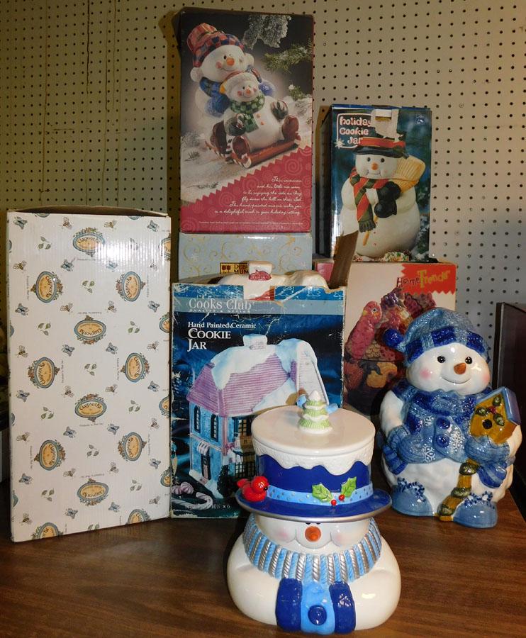 Lot of Christmas Snowman Cookie Jars (1 of 7)