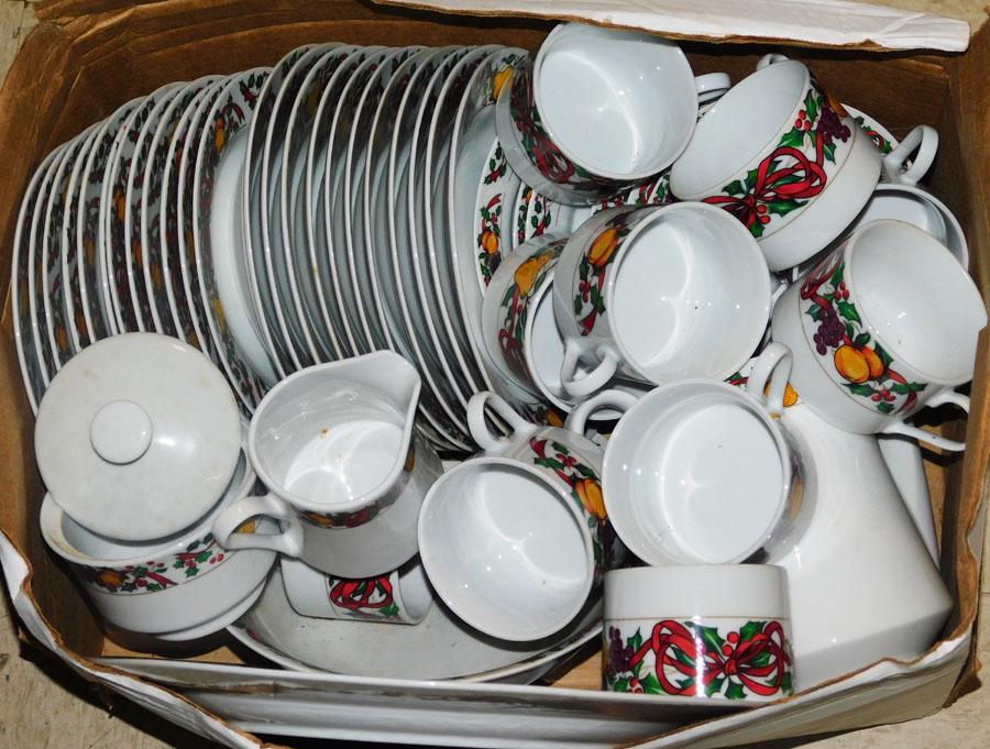 Lot of Gibson Christmas China (1 of 3)