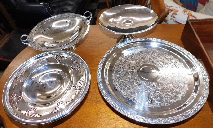 Silverplate Cake Stands & Compotes Lot (1 of 2)