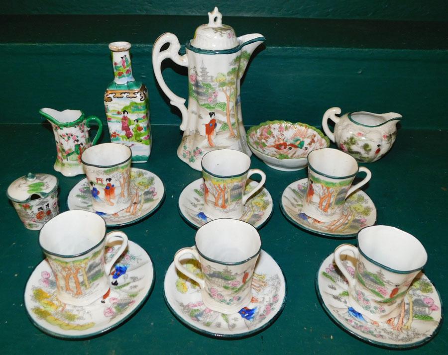 18 Pc Oriental Porcelain Tea Set (1 of 3)
