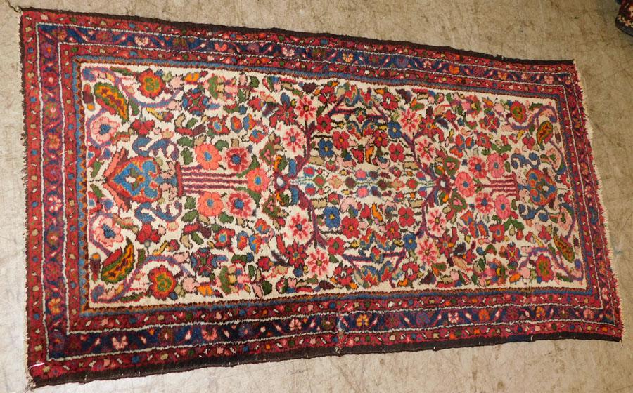 2' 5" X 4' 6" Handmade Oriental Rug (1 of 5)
