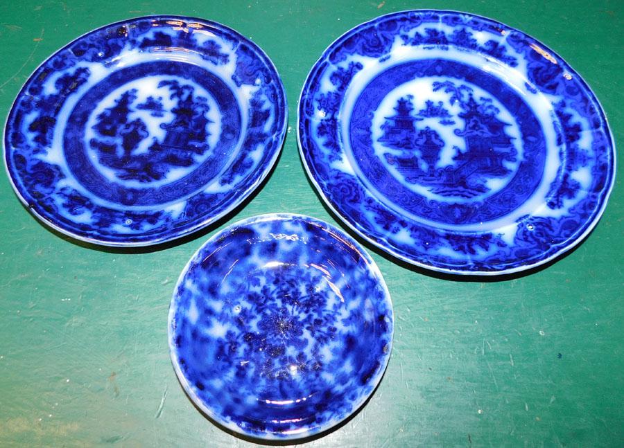 Three 19th C Blue & White Dishes (1 of 5)