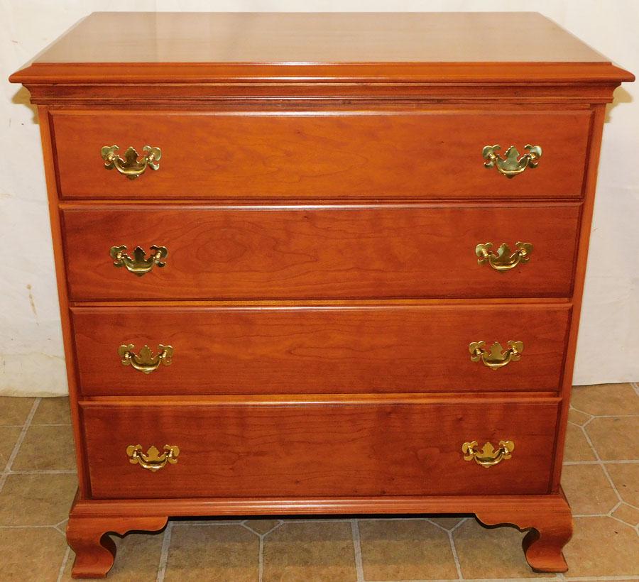Cherry 4 Drawer Bachelor's Chest (1 of 5)