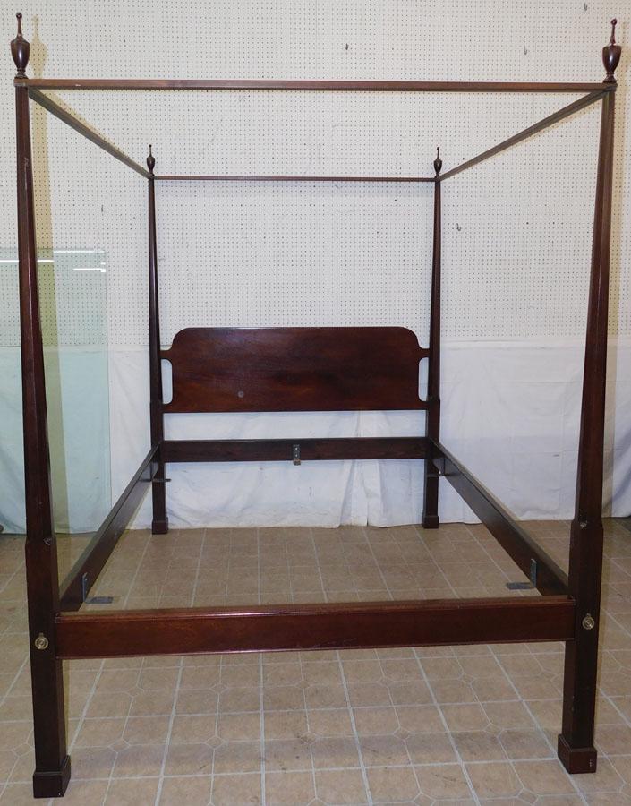 Mahogany Pencil Post Queen Size Bed (1 of 6)